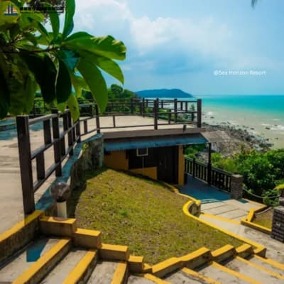 sea horizon resort outside